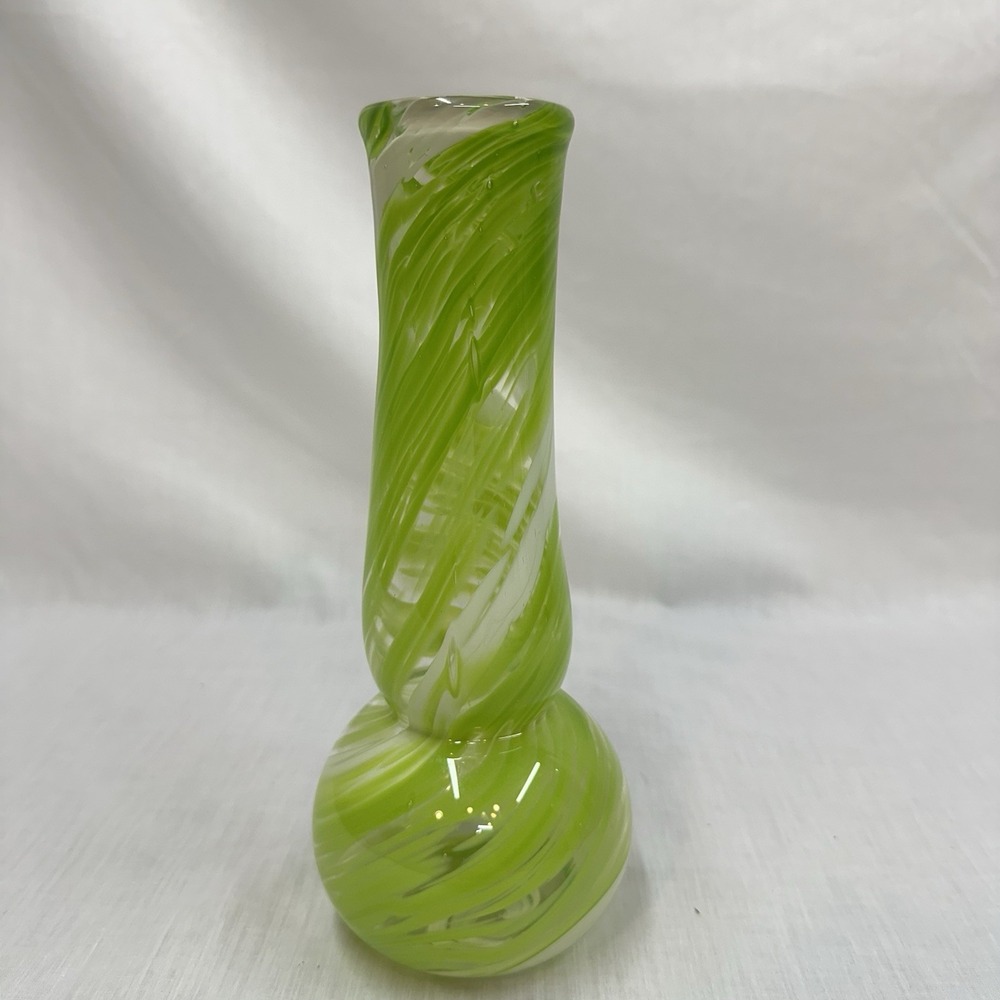 Hand blown glass Heritage Vase Green White Clear MCM - Picture 8 of 11